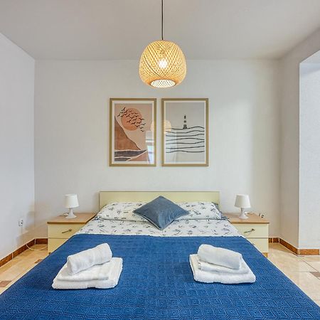 Navetta Apartment Porec Exterior photo