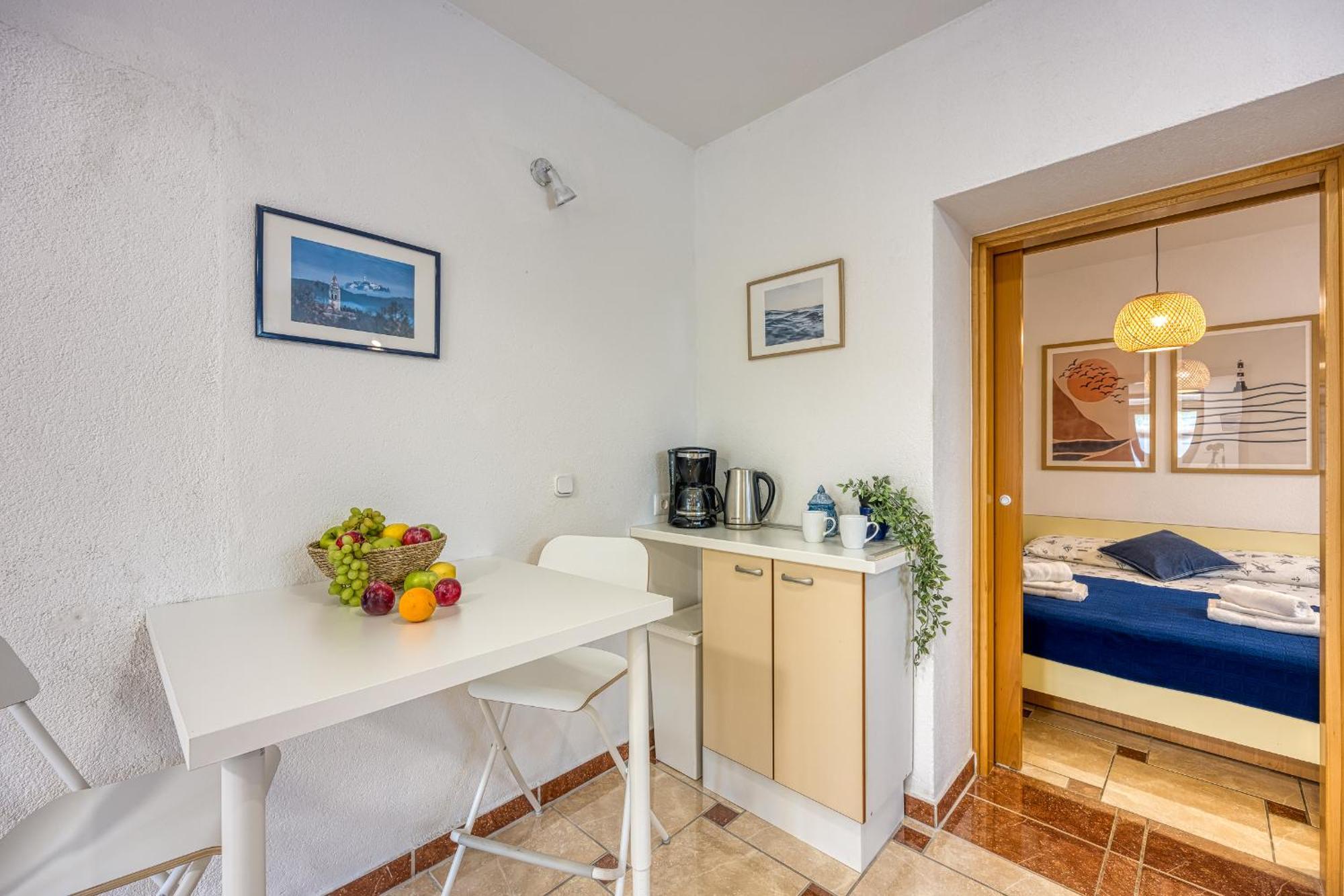Navetta Apartment Porec Exterior photo